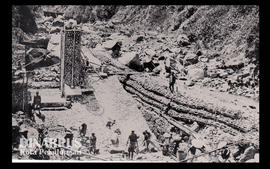 Pembangunan pembuatan bendungan di Kali Kumistik di Cawitali Pekalongan Jawa Tengah 1930_Sumber :...